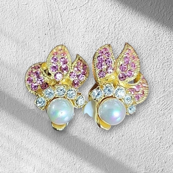 Ivana Trump Pearl and Pink Vintage Clip on earrings - Picture 1 of 5